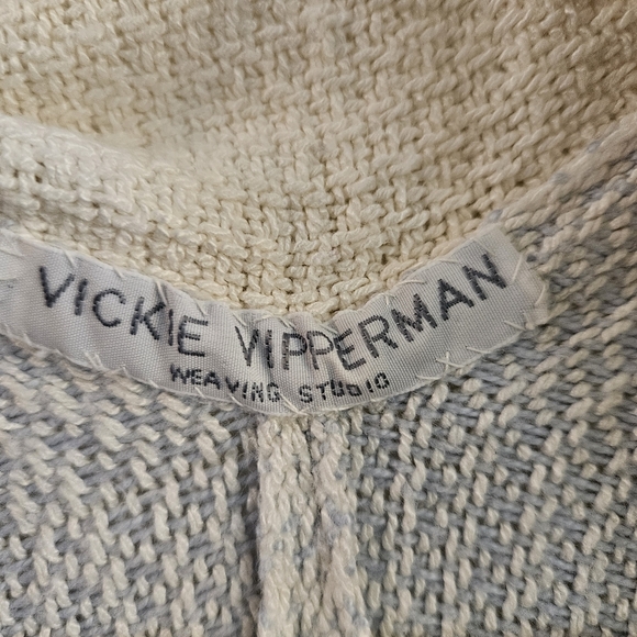 Vickie Vipperman Weaving Studio Riverlily Wrap Ivory & Blue - Picture 2 of 10